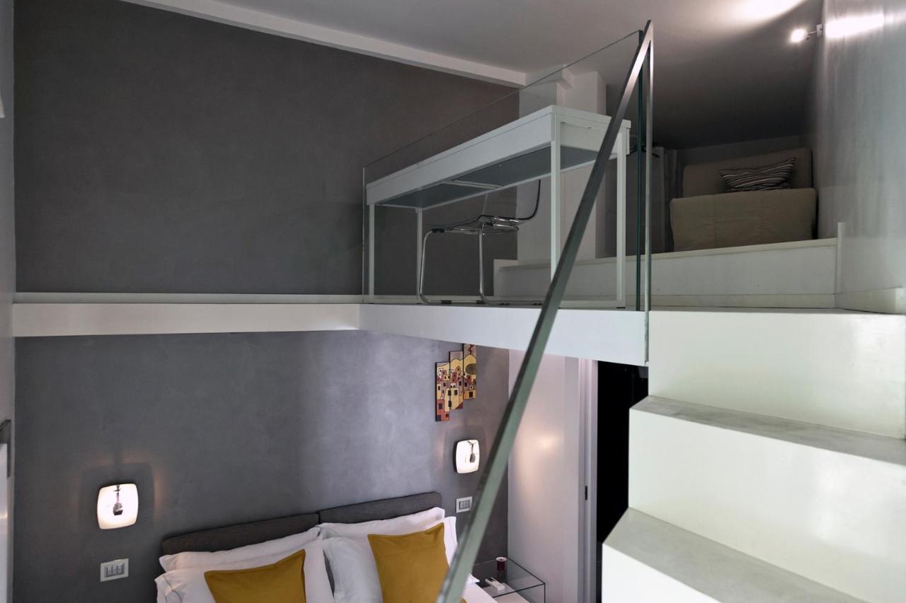 Appartement Elegant At Chiaia By Wonderful Italy *