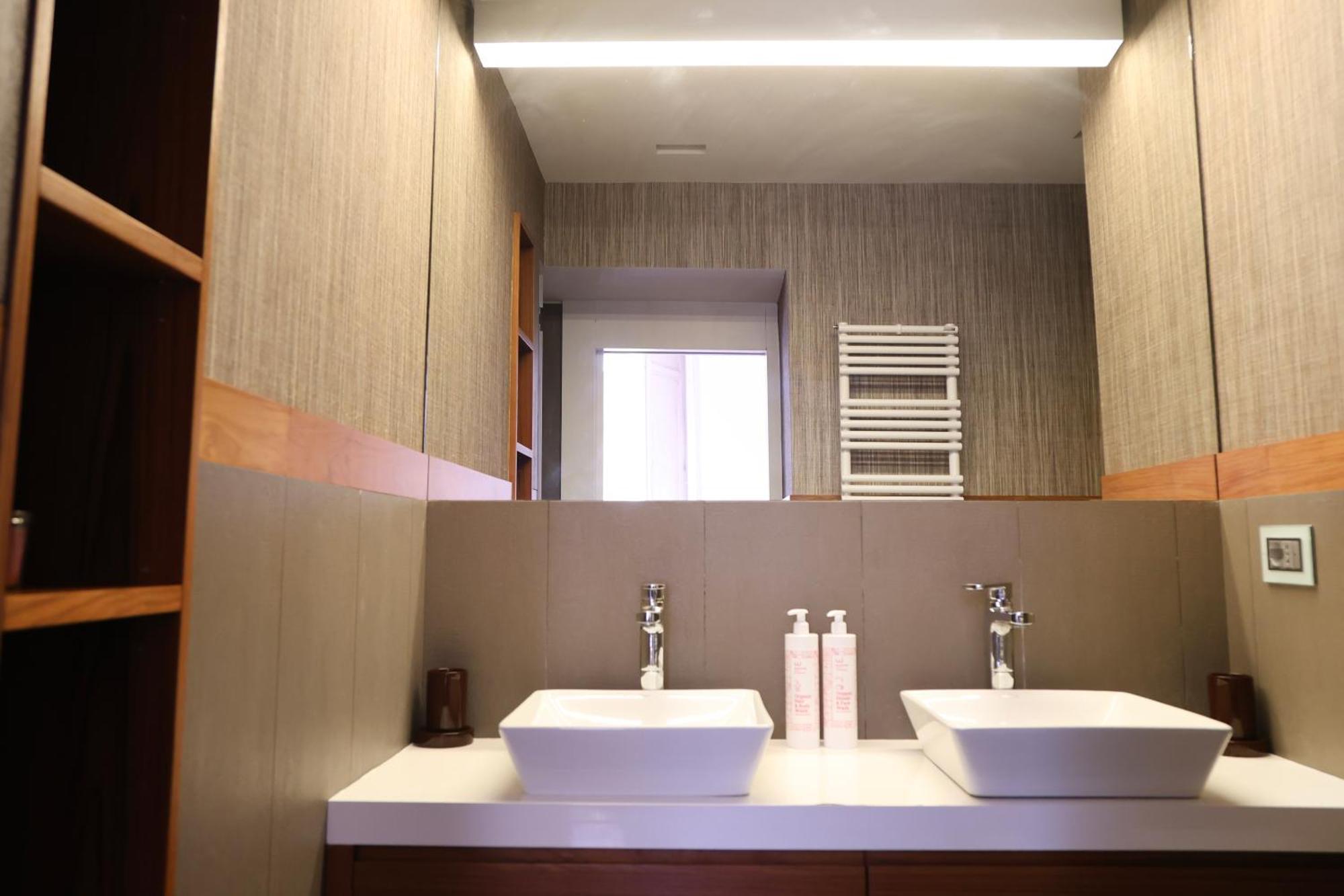 Elegant At Chiaia By Wonderful Italy Appartement Napels